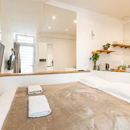 3° Centre Marais -cocon Calme شقة