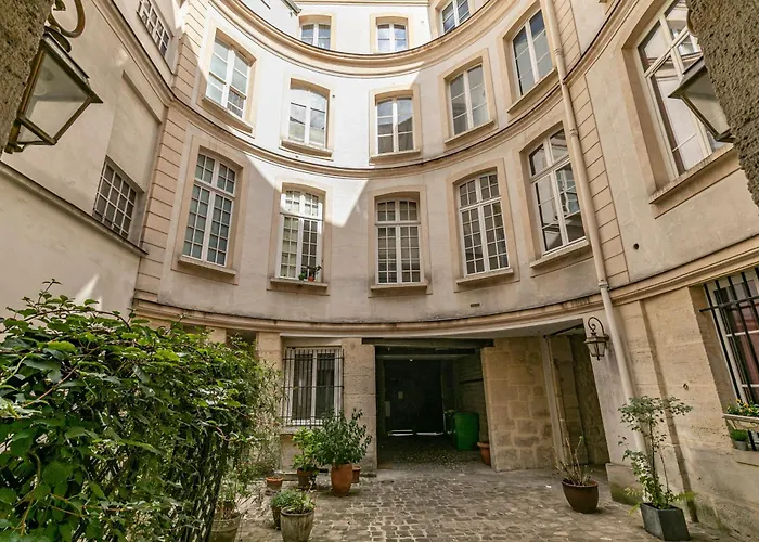 Διαμέρισμα 3° Centre Marais -cocon Calme *
